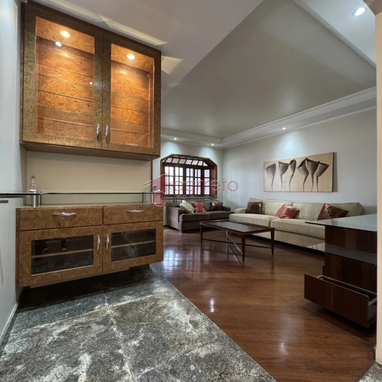CASA TÉRREA À VENDA COM 03 QUARTOS – VILA RAMI – JUNDIAÍ/SP