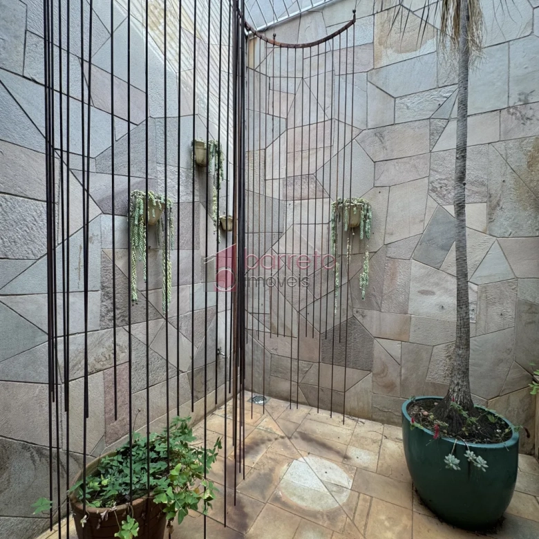 CASA TÉRREA À VENDA COM 03 QUARTOS – VILA RAMI – JUNDIAÍ/SP
