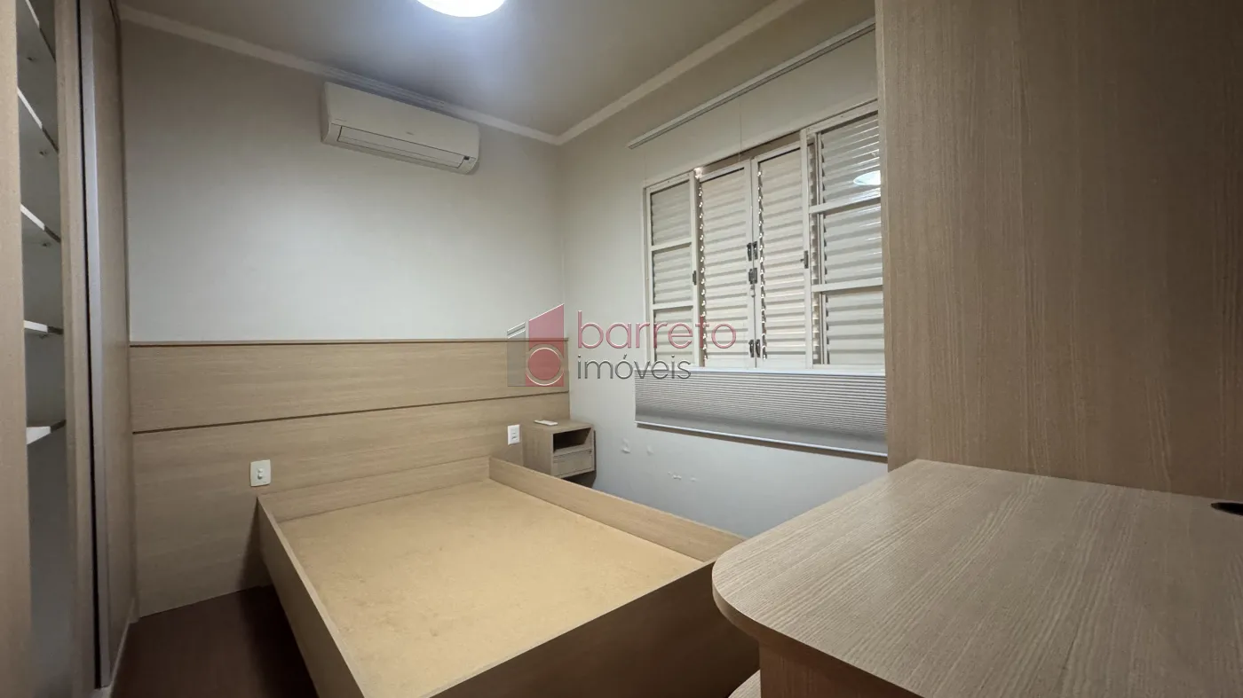 CASA TÉRREA À VENDA COM 03 QUARTOS – VILA RAMI – JUNDIAÍ/SP