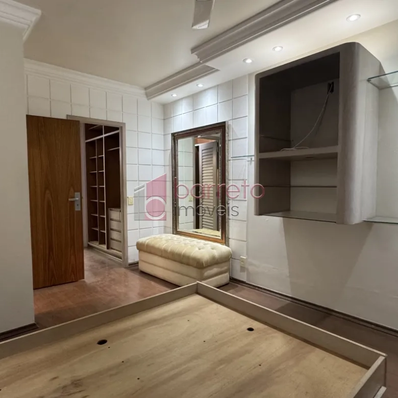 CASA TÉRREA À VENDA COM 03 QUARTOS – VILA RAMI – JUNDIAÍ/SP