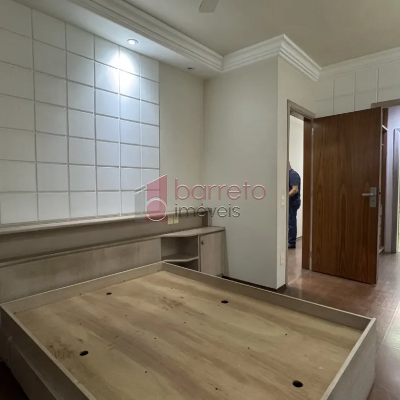 CASA TÉRREA À VENDA COM 03 QUARTOS – VILA RAMI – JUNDIAÍ/SP