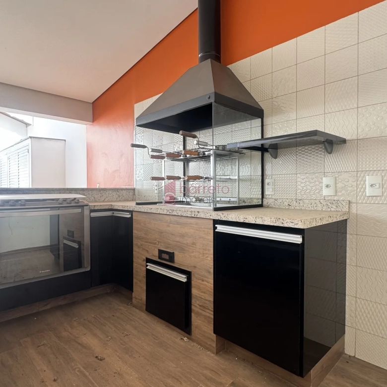 CASA TÉRREA À VENDA COM 03 QUARTOS – VILA RAMI – JUNDIAÍ/SP