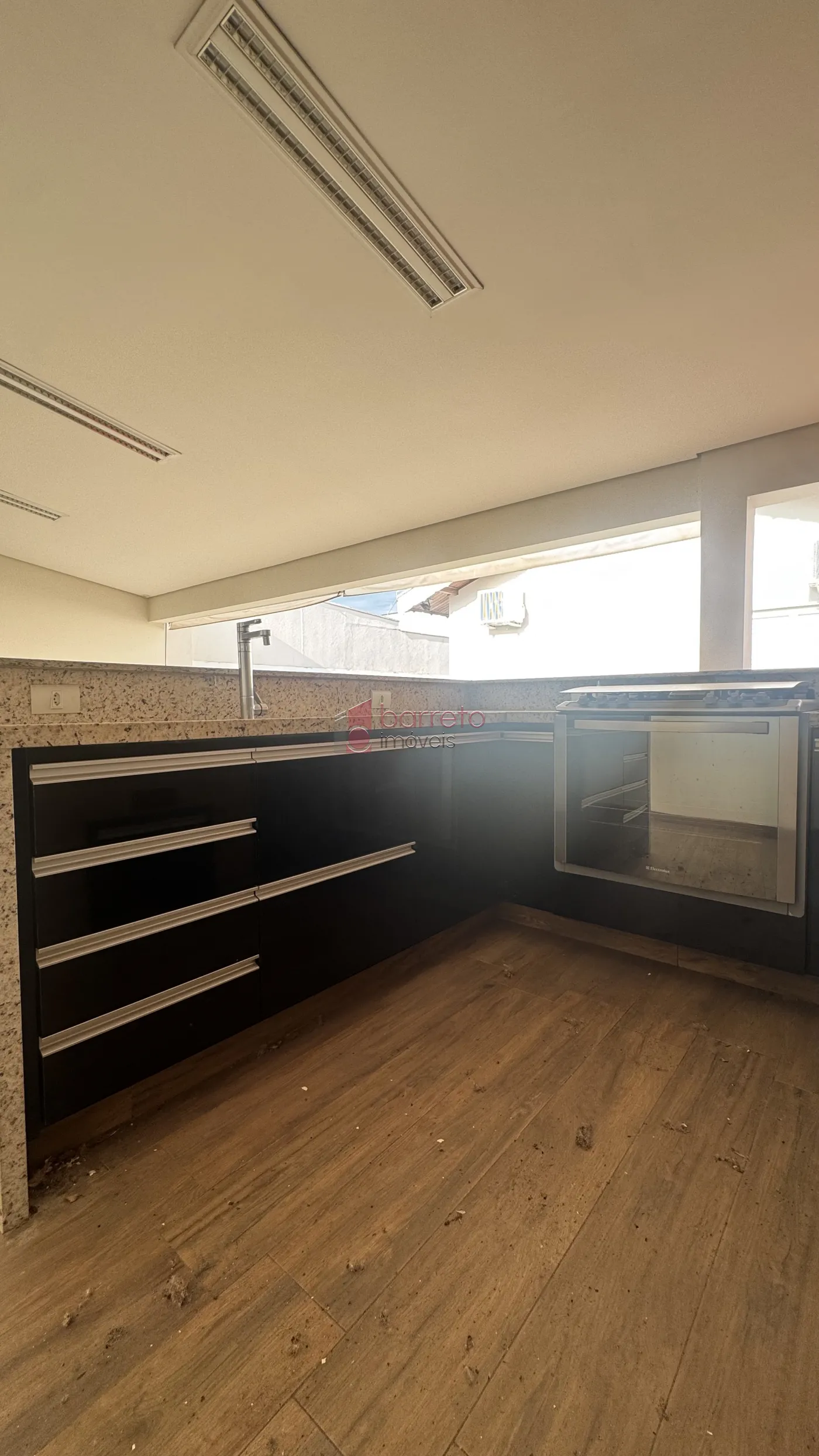 CASA TÉRREA À VENDA COM 03 QUARTOS – VILA RAMI – JUNDIAÍ/SP