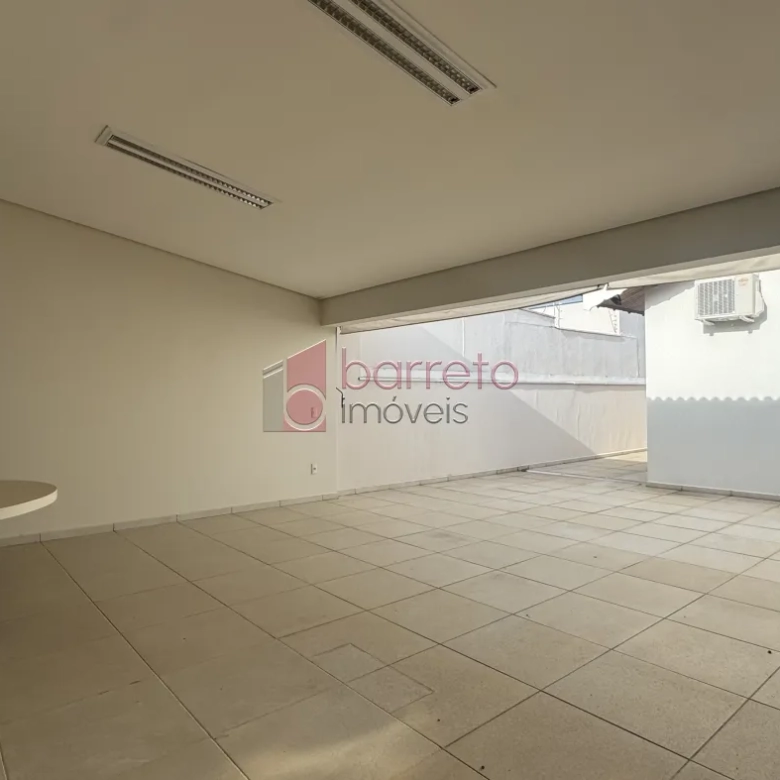 CASA TÉRREA À VENDA COM 03 QUARTOS – VILA RAMI – JUNDIAÍ/SP