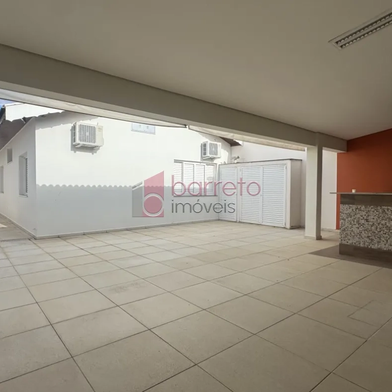 CASA TÉRREA À VENDA COM 03 QUARTOS – VILA RAMI – JUNDIAÍ/SP