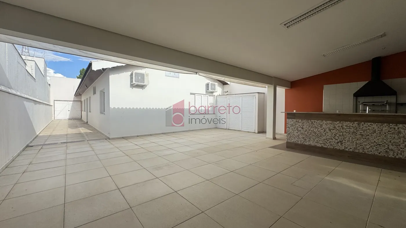 CASA TÉRREA À VENDA COM 03 QUARTOS – VILA RAMI – JUNDIAÍ/SP