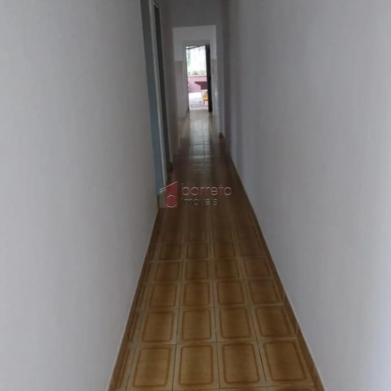 CASA À VENDA NO BAIRRO VILA MANFREDI EM JUNDIAÍ/SP