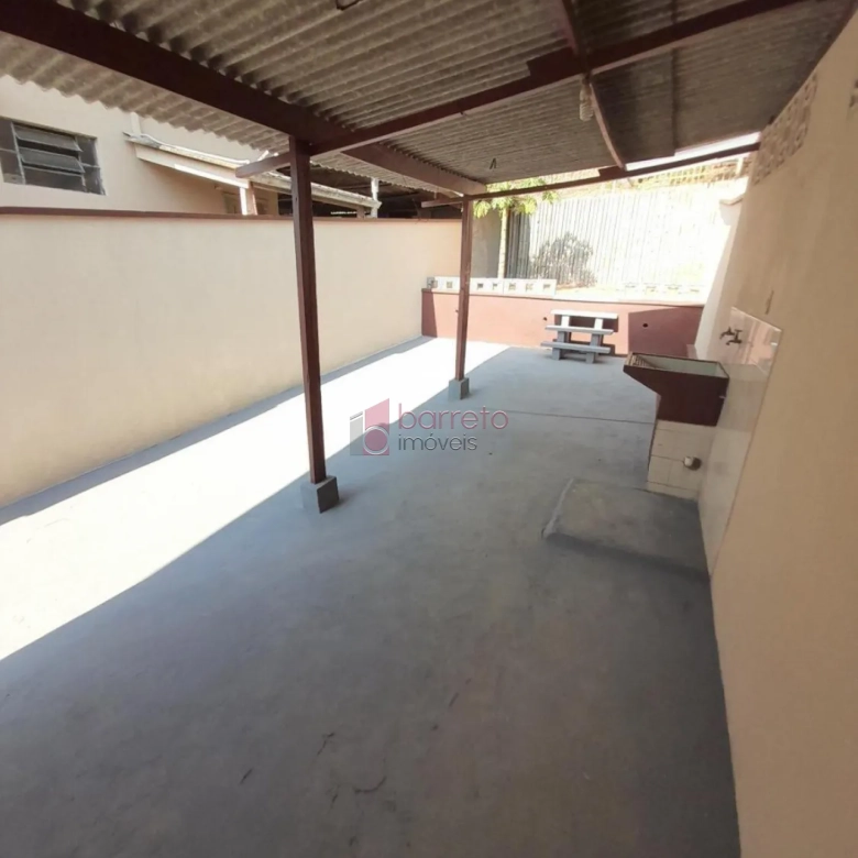 CASA À VENDA NO BAIRRO VILA MANFREDI EM JUNDIAÍ/SP