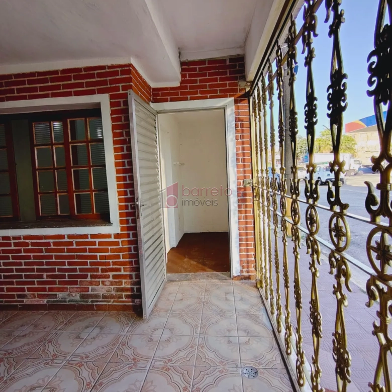 CASA COM 01 SUÍTE À VENDA NO BAIRRO VIANELO – JUNDIAÍ/SP