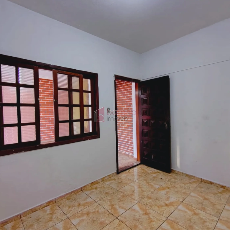 CASA COM 01 SUÍTE À VENDA NO BAIRRO VIANELO – JUNDIAÍ/SP
