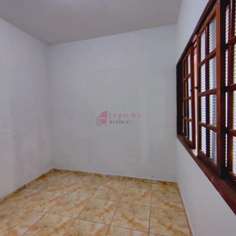 CASA COM 01 SUÍTE À VENDA NO BAIRRO VIANELO – JUNDIAÍ/SP