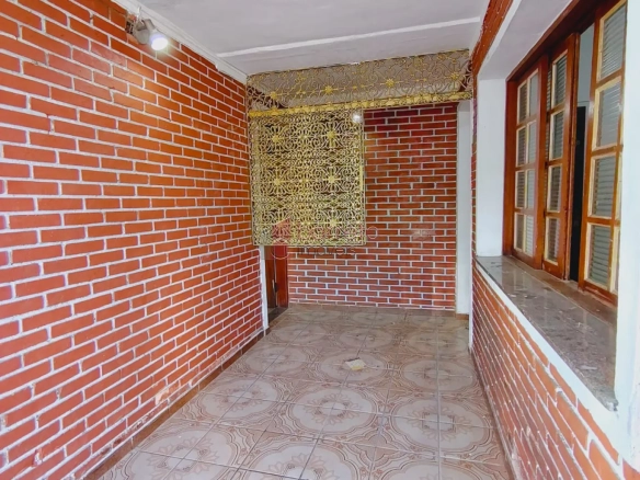 CASA COM 01 SUÍTE À VENDA NO BAIRRO VIANELO – JUNDIAÍ/SP