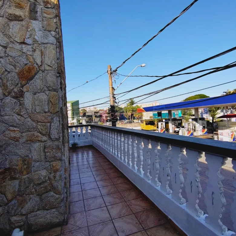 CASA COM 01 SUÍTE À VENDA NO BAIRRO VIANELO – JUNDIAÍ/SP