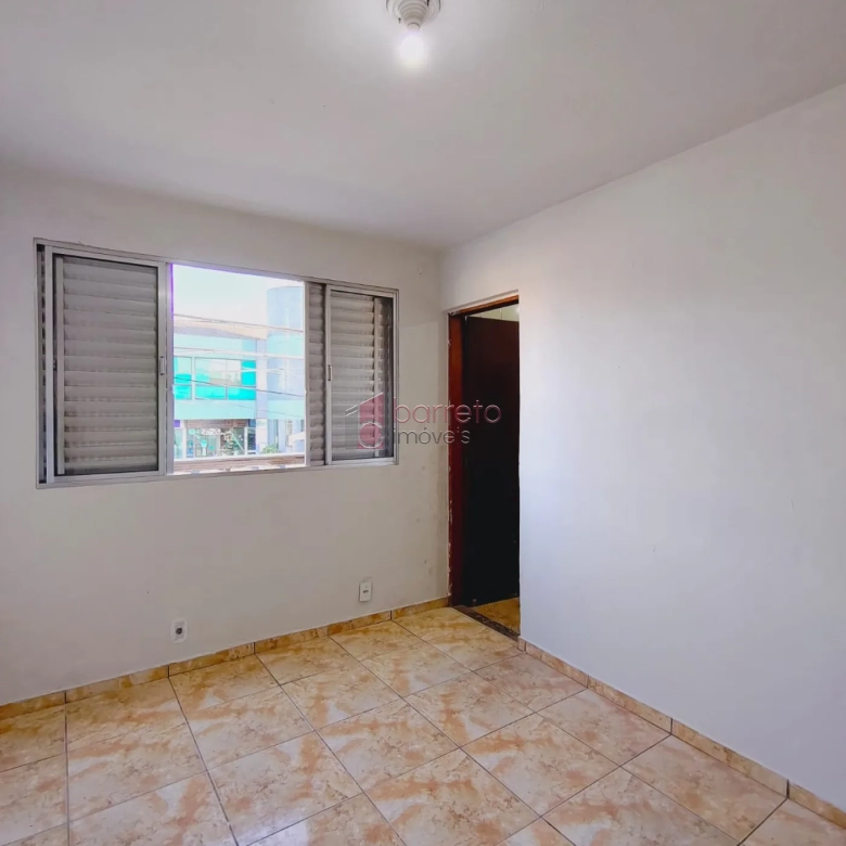 CASA COM 01 SUÍTE À VENDA NO BAIRRO VIANELO – JUNDIAÍ/SP