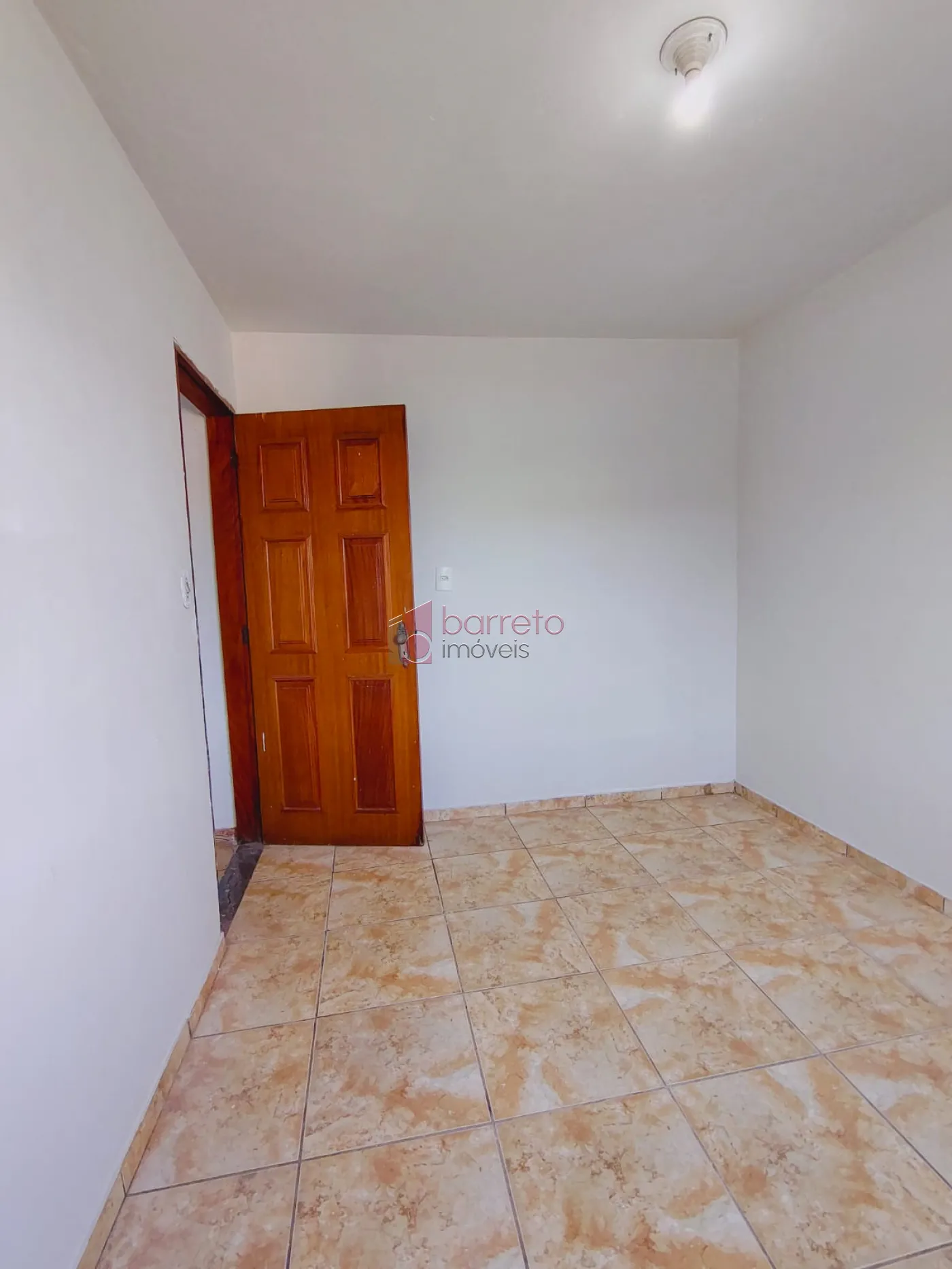 CASA COM 01 SUÍTE À VENDA NO BAIRRO VIANELO – JUNDIAÍ/SP