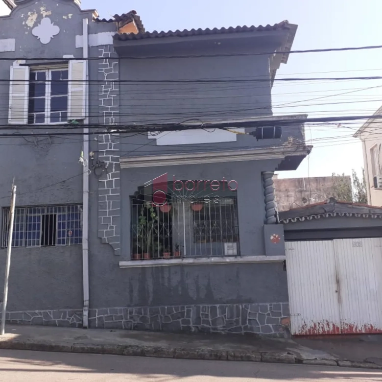 CASA DE USO MISTO À VENDA NO CENTRO DE JUNDIAÍ/SP