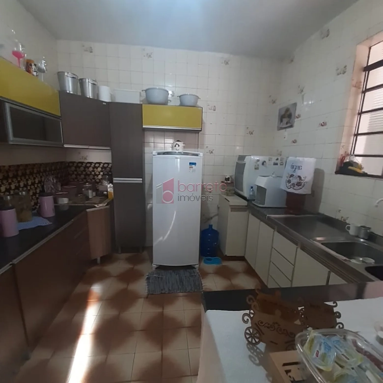 CASA DE USO MISTO À VENDA NO CENTRO DE JUNDIAÍ/SP