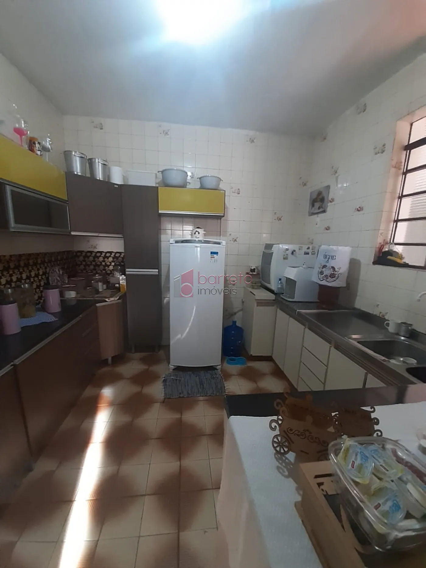 CASA DE USO MISTO À VENDA NO CENTRO DE JUNDIAÍ/SP