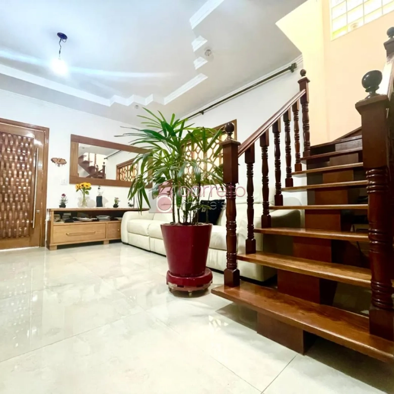 CASA SOBRADO COM 03 QUARTOS À VENDA NO BAIRRO JARDIM MARAMBAIA II – JUNDIAÍ/SP