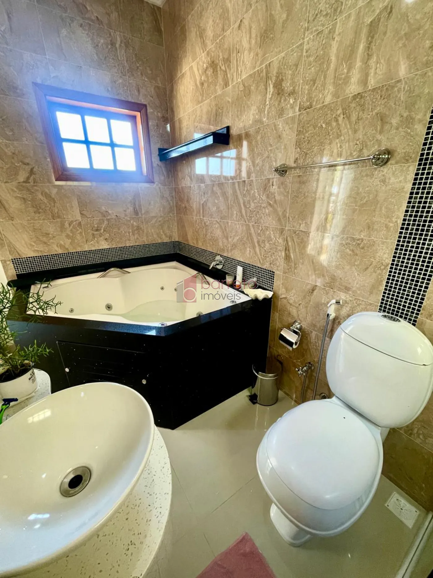 CASA SOBRADO COM 03 QUARTOS À VENDA NO BAIRRO JARDIM MARAMBAIA II – JUNDIAÍ/SP