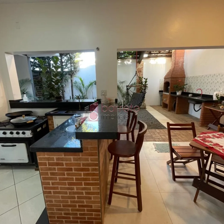 CASA À VENDA NO MIRANTE JUNDIAÍ NO BAIRRO ENGORDADOURO EM JUNDIAÍ/SP
