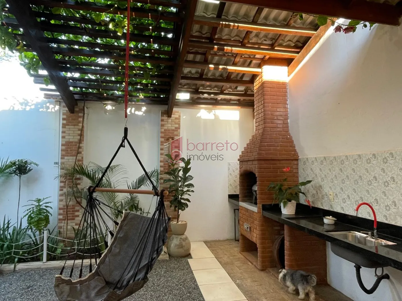 CASA À VENDA NO MIRANTE JUNDIAÍ NO BAIRRO ENGORDADOURO EM JUNDIAÍ/SP