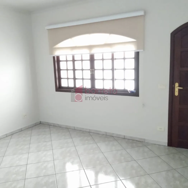 CASA À VENDA NO BAIRRO PARQUE DA REPRESA EM JUNDIAÍ/SP