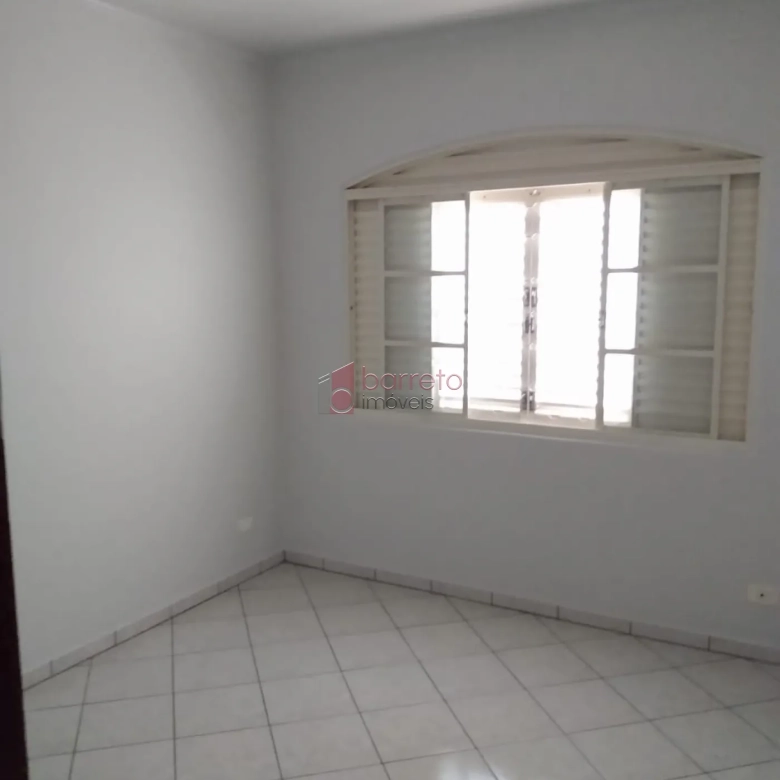 CASA À VENDA NO BAIRRO PARQUE DA REPRESA EM JUNDIAÍ/SP