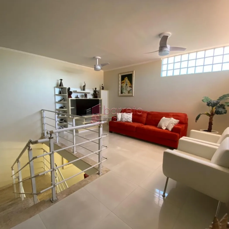 SOBRADO À VENDA NO BAIRRO VILA VIOTTO – JUNDIAÍ/SP