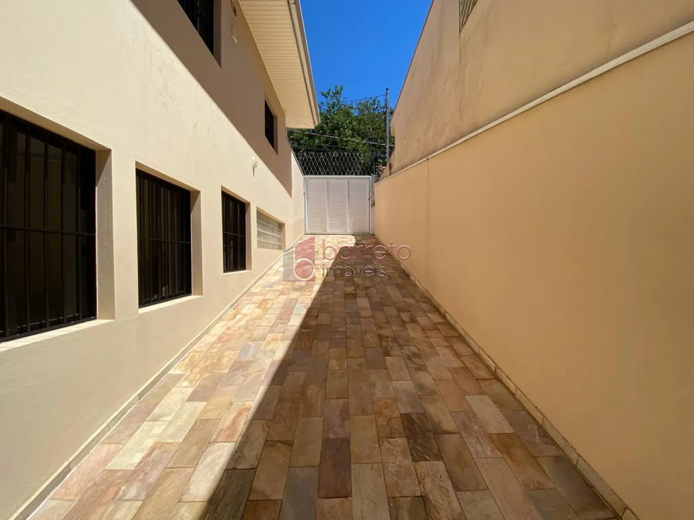 SOBRADO À VENDA NO BAIRRO VILA VIOTTO – JUNDIAÍ/SP
