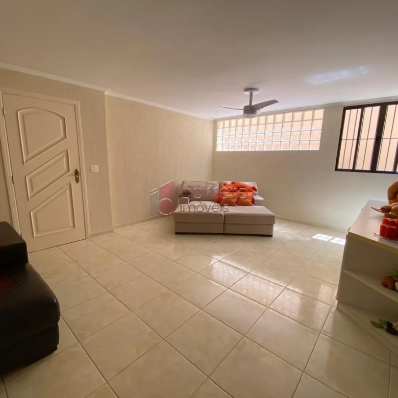 SOBRADO À VENDA NO BAIRRO VILA VIOTTO – JUNDIAÍ/SP