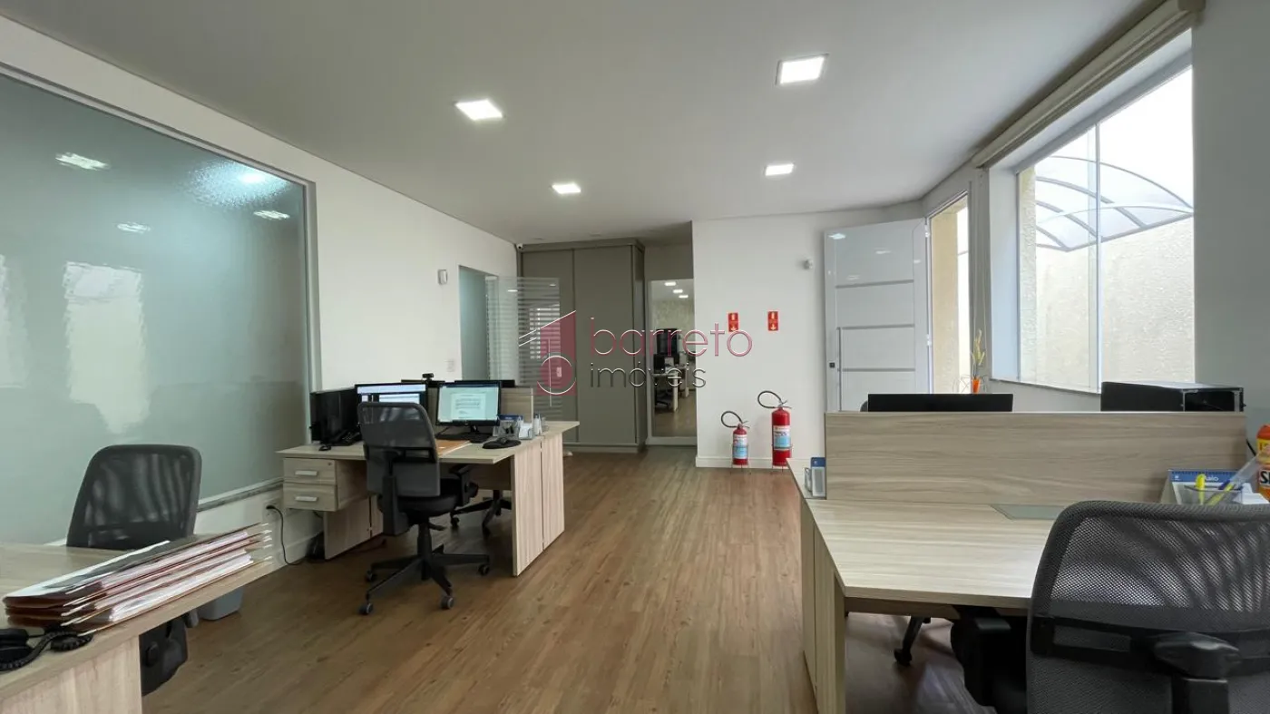 CASA RESIDENCIAL OU COMERCIAL PARA VENDA NO CENTRO DE JUNDIAÍ/SP