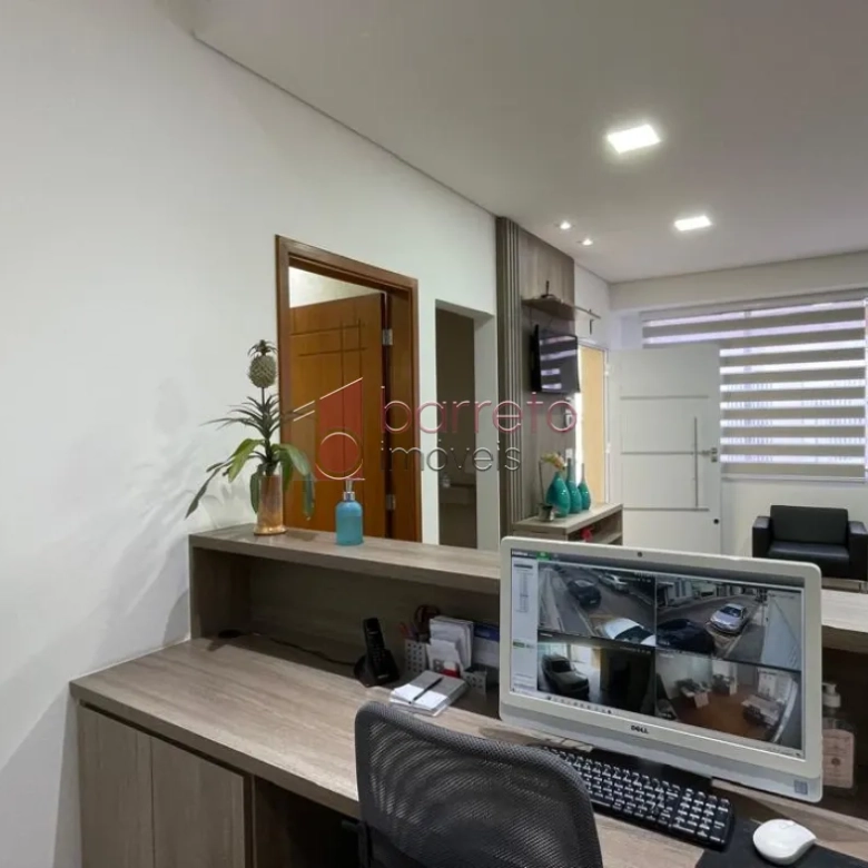 CASA RESIDENCIAL OU COMERCIAL PARA VENDA NO CENTRO DE JUNDIAÍ/SP