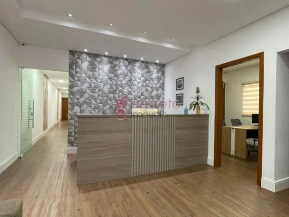 CASA RESIDENCIAL OU COMERCIAL PARA VENDA NO CENTRO DE JUNDIAÍ/SP