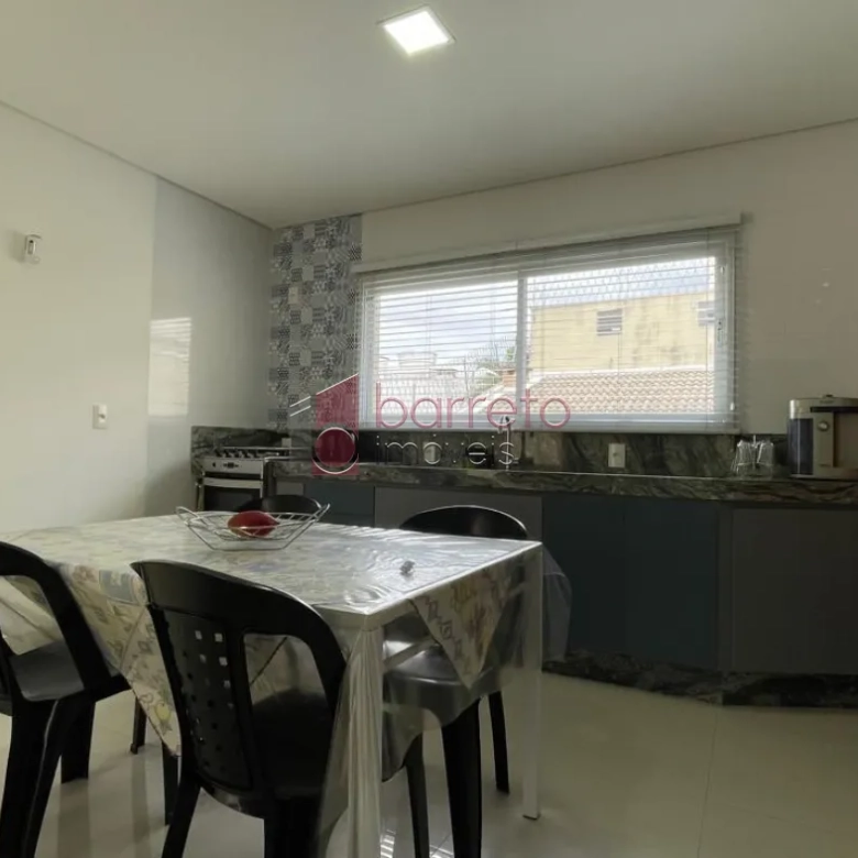 CASA RESIDENCIAL OU COMERCIAL PARA VENDA NO CENTRO DE JUNDIAÍ/SP