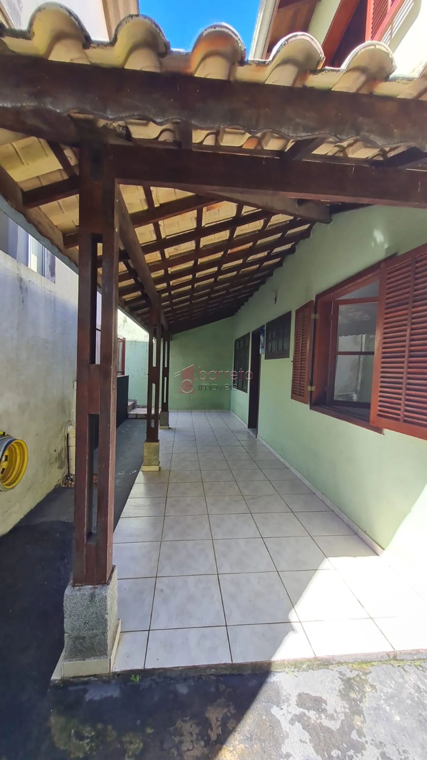 CASAS COMERCIAIS E RESIDENCIAIS PARA VENDA NO BAIRRO IVOTURUCAIA – JUNDIAÍ/SP