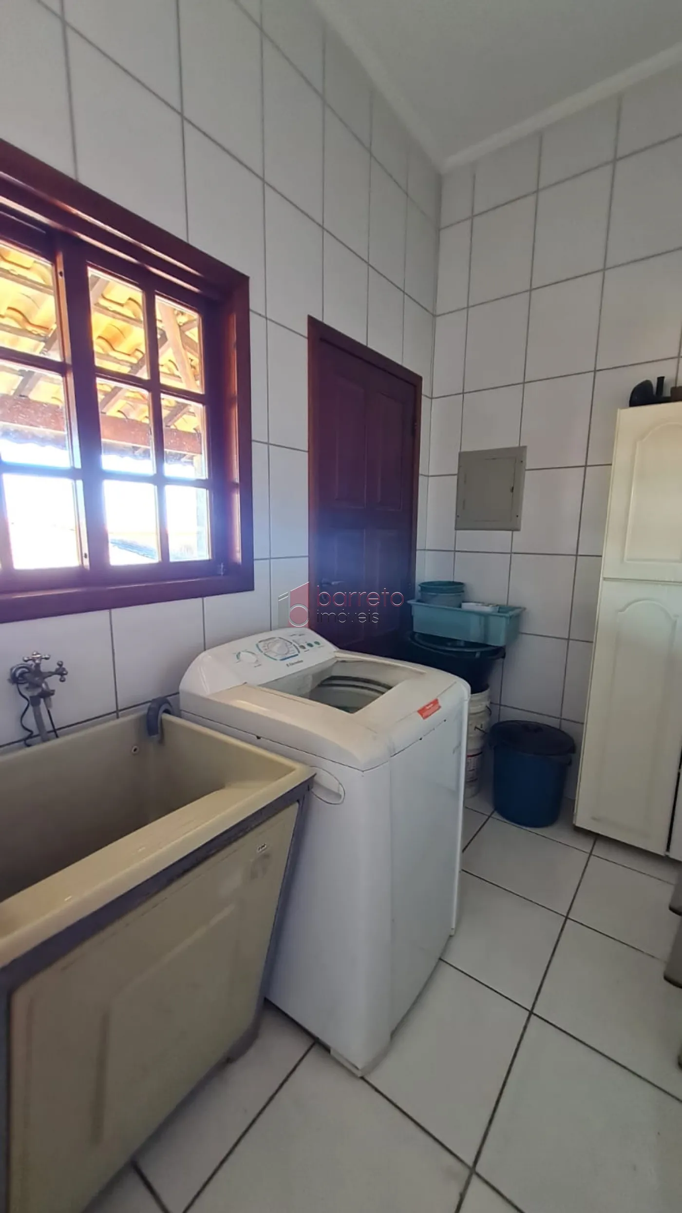 CASAS COMERCIAIS E RESIDENCIAIS PARA VENDA NO BAIRRO IVOTURUCAIA – JUNDIAÍ/SP