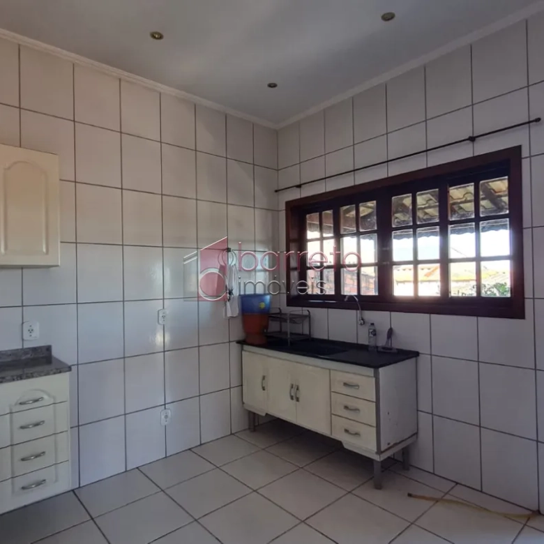 CASAS COMERCIAIS E RESIDENCIAIS PARA VENDA NO BAIRRO IVOTURUCAIA – JUNDIAÍ/SP