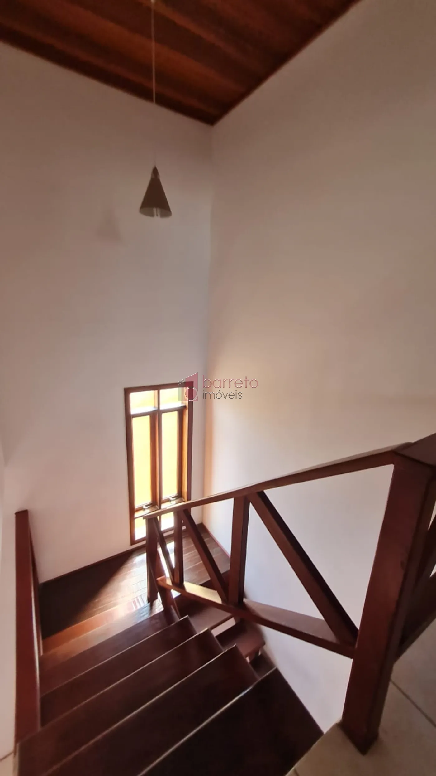 CASAS COMERCIAIS E RESIDENCIAIS PARA VENDA NO BAIRRO IVOTURUCAIA – JUNDIAÍ/SP
