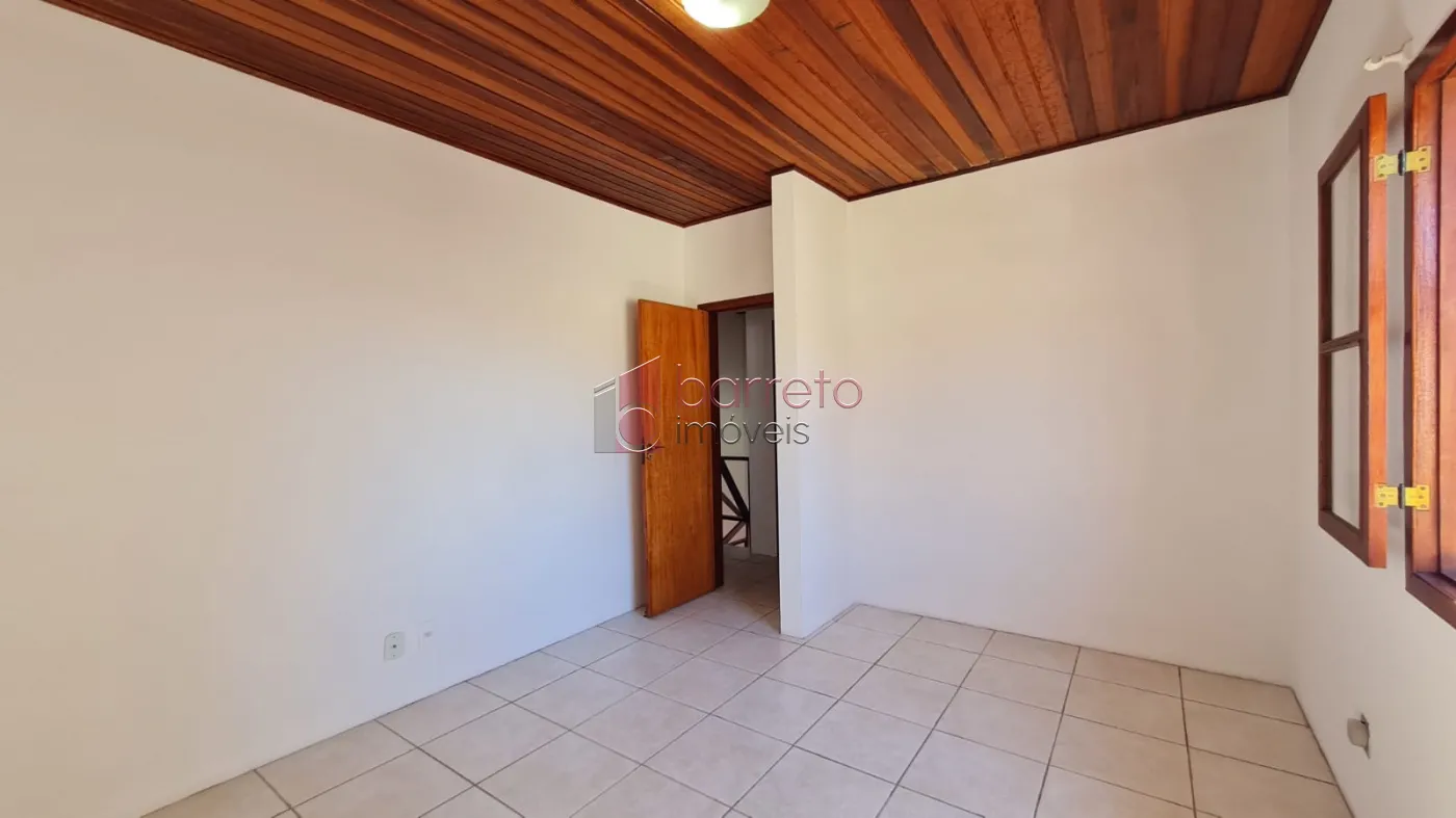 CASAS COMERCIAIS E RESIDENCIAIS PARA VENDA NO BAIRRO IVOTURUCAIA – JUNDIAÍ/SP