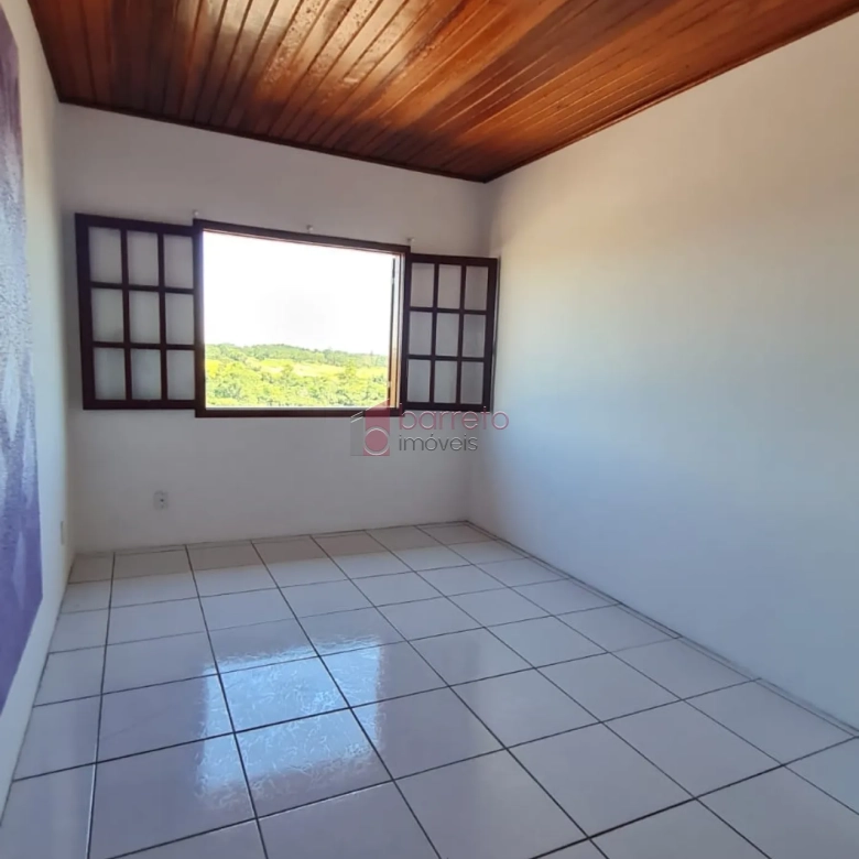 CASAS COMERCIAIS E RESIDENCIAIS PARA VENDA NO BAIRRO IVOTURUCAIA – JUNDIAÍ/SP