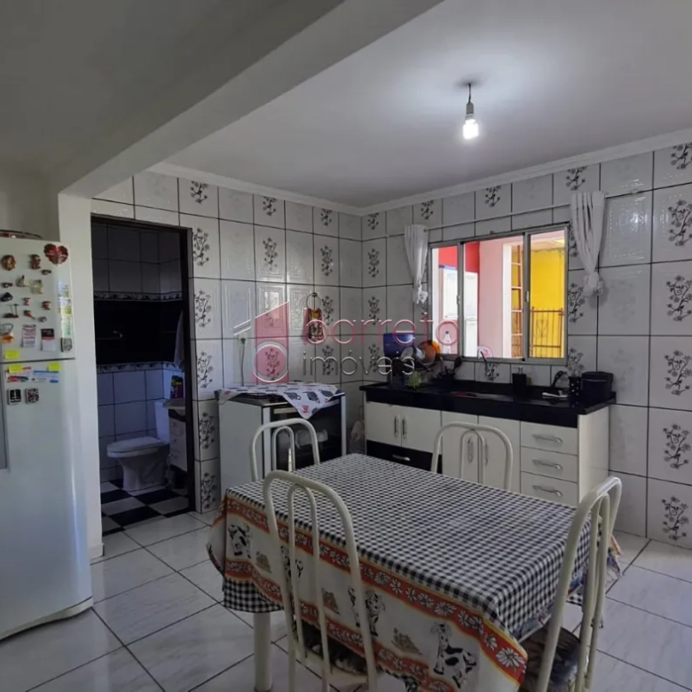 CASAS COMERCIAIS E RESIDENCIAIS PARA VENDA NO BAIRRO IVOTURUCAIA – JUNDIAÍ/SP
