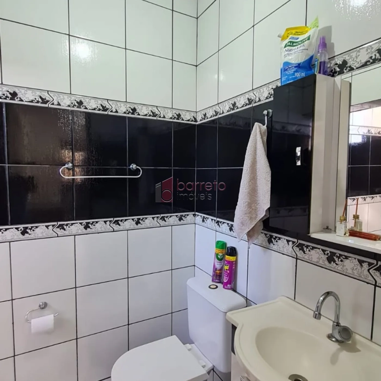 CASAS COMERCIAIS E RESIDENCIAIS PARA VENDA NO BAIRRO IVOTURUCAIA – JUNDIAÍ/SP