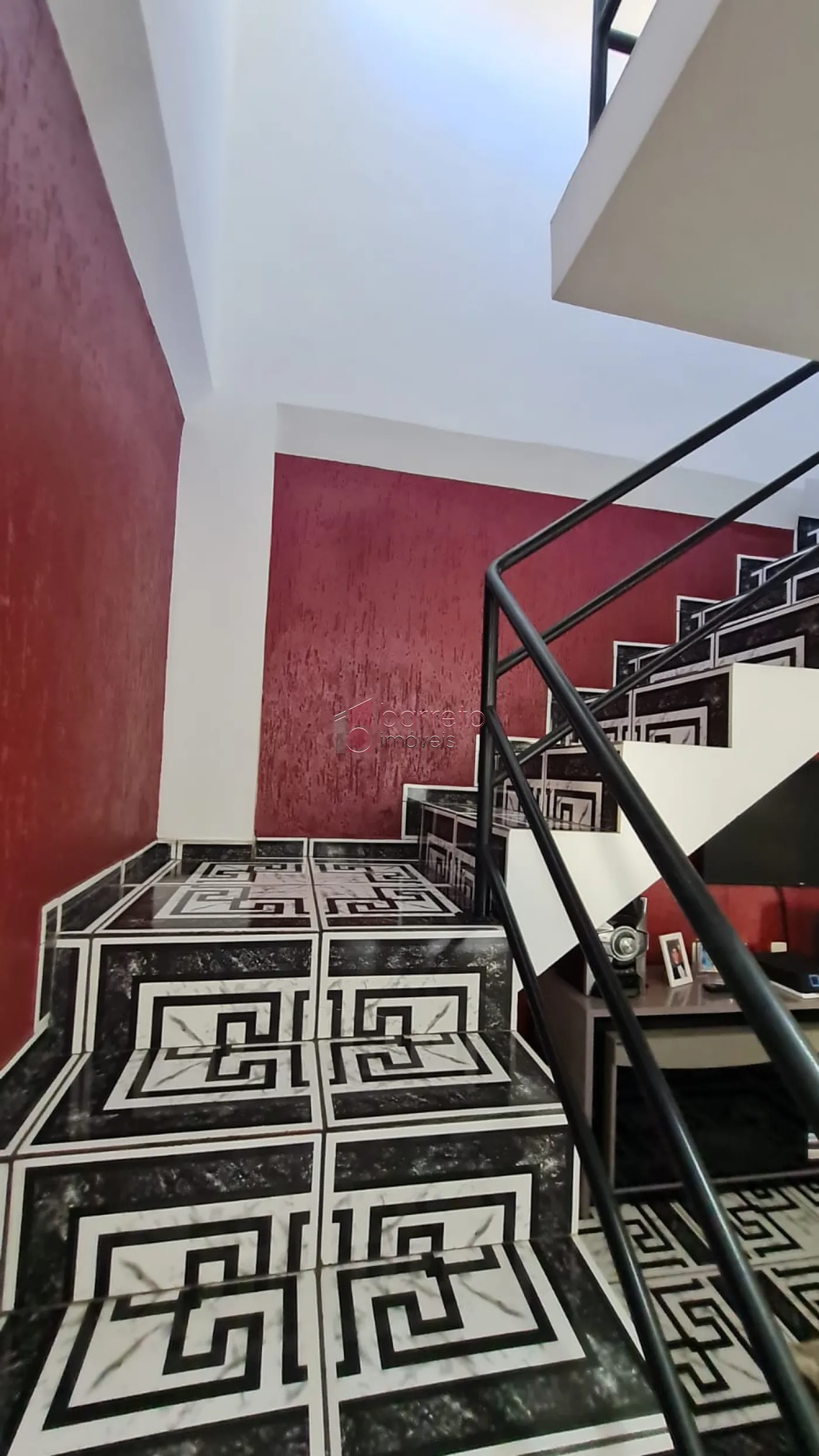 CASAS COMERCIAIS E RESIDENCIAIS PARA VENDA NO BAIRRO IVOTURUCAIA – JUNDIAÍ/SP