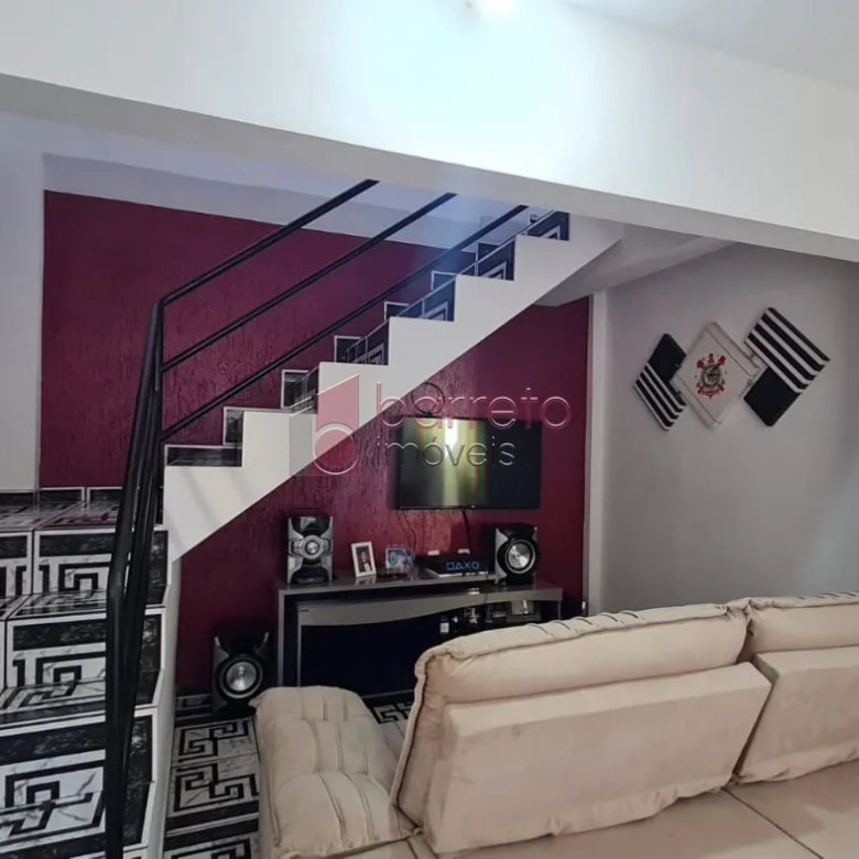 CASAS COMERCIAIS E RESIDENCIAIS PARA VENDA NO BAIRRO IVOTURUCAIA – JUNDIAÍ/SP
