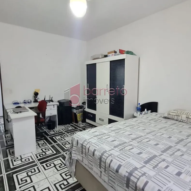 CASAS COMERCIAIS E RESIDENCIAIS PARA VENDA NO BAIRRO IVOTURUCAIA – JUNDIAÍ/SP