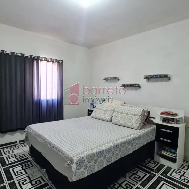 CASAS COMERCIAIS E RESIDENCIAIS PARA VENDA NO BAIRRO IVOTURUCAIA – JUNDIAÍ/SP