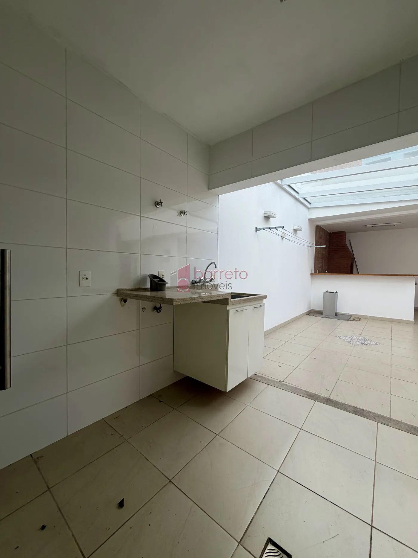 CASA TÉRREA À VENDA – 03 QUARTOS – JARDIM SAMAMBAIA – JUNDIAÍ/SP