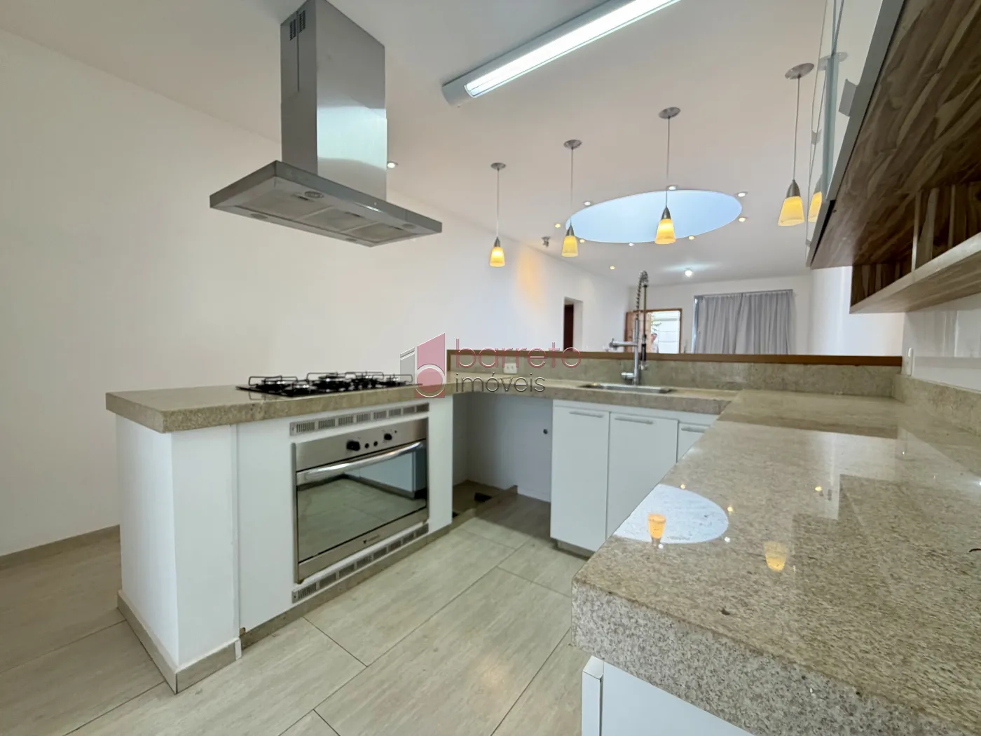 CASA TÉRREA À VENDA – 03 QUARTOS – JARDIM SAMAMBAIA – JUNDIAÍ/SP