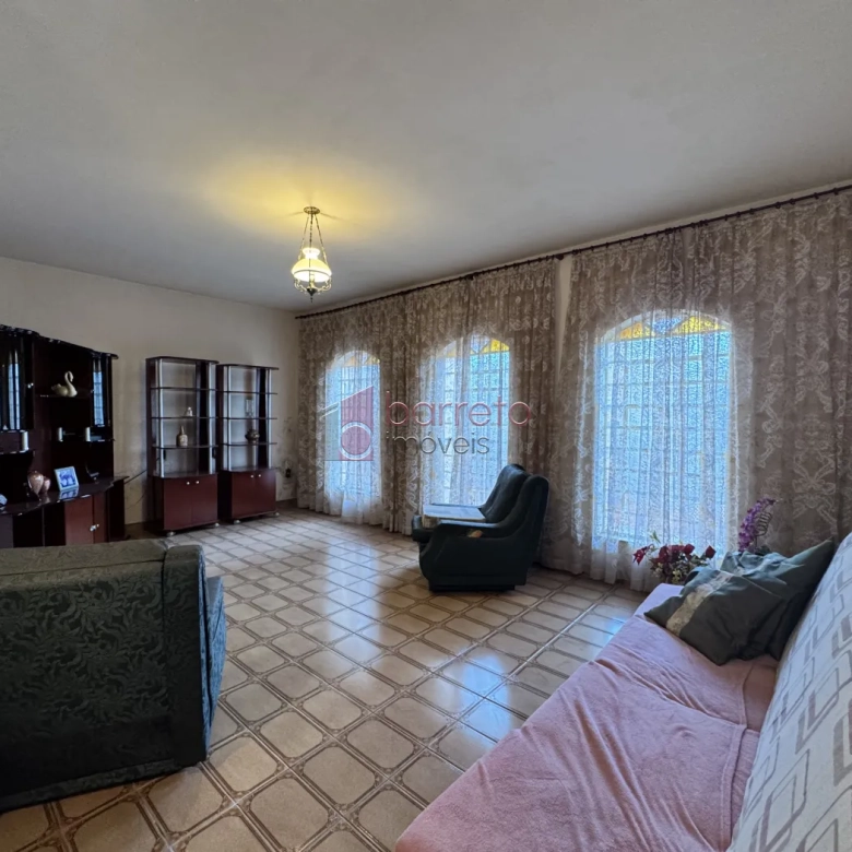 CASA TÉRREA À VENDA – 02 QUARTOS – JUNDIAÍ/SP